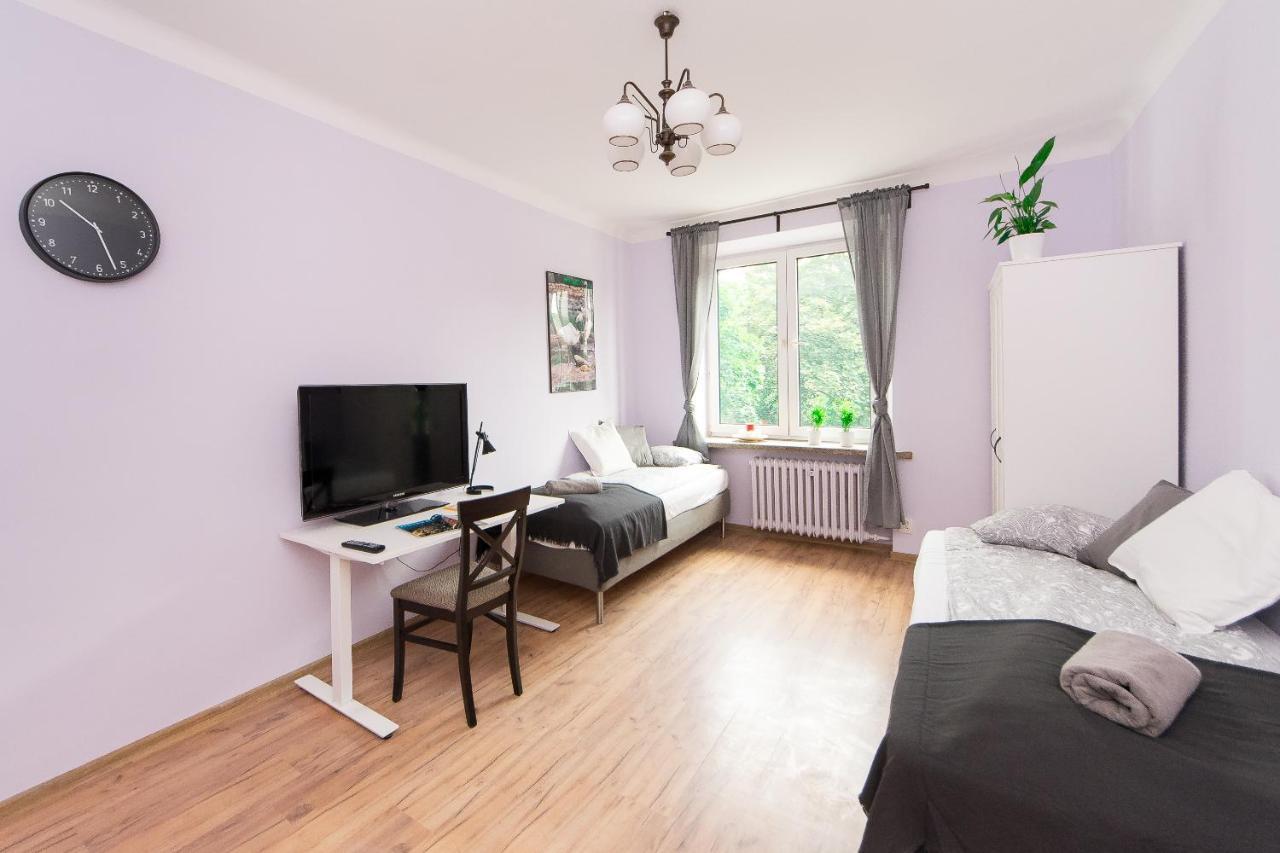 3-Bedroom Flat In City Center P4You Pl Krakau Exterior foto