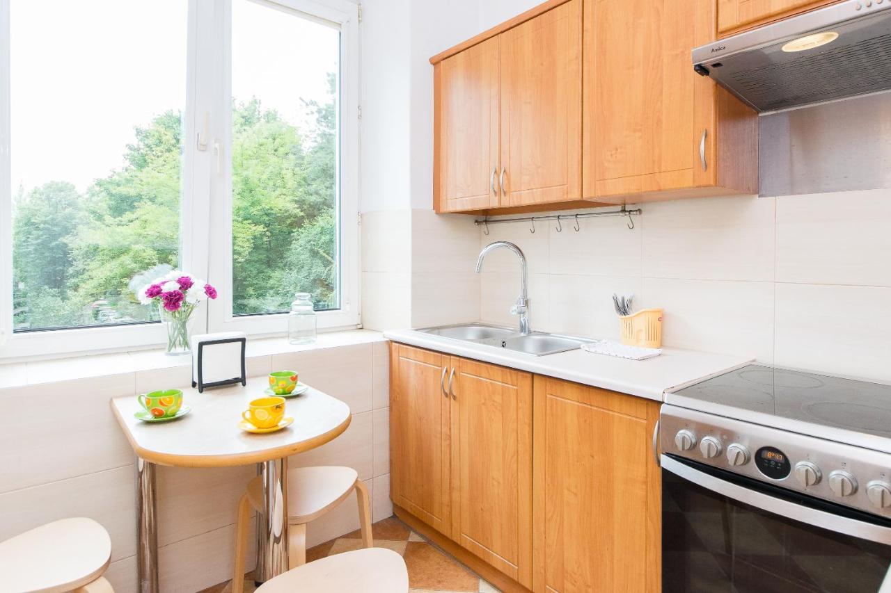 3-Bedroom Flat In City Center P4You Pl Krakau Exterior foto