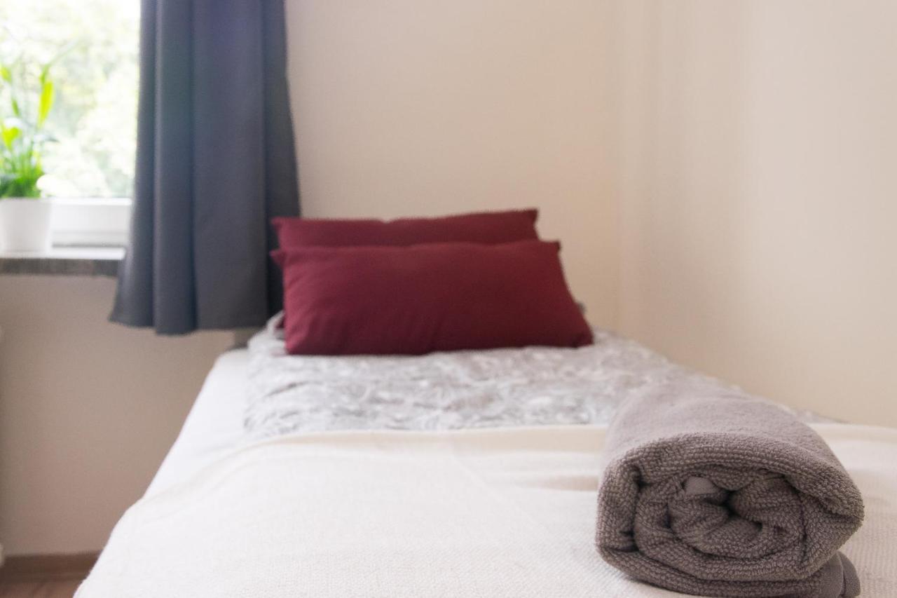 3-Bedroom Flat In City Center P4You Pl Krakau Exterior foto